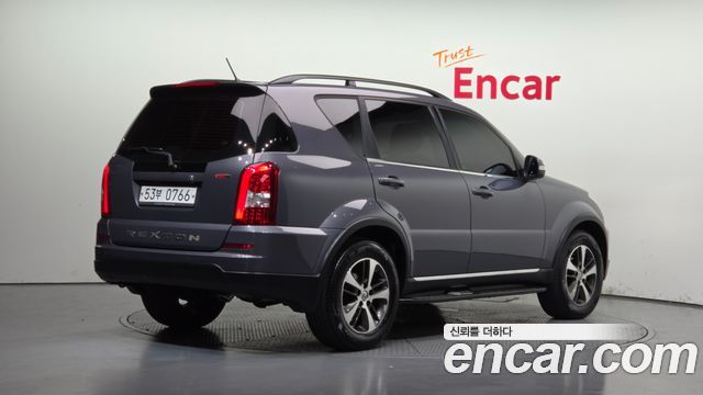KG Mobility (SsangYong) Rexton W 2.2 4WD RX7 Luxury 2016 — фото 2