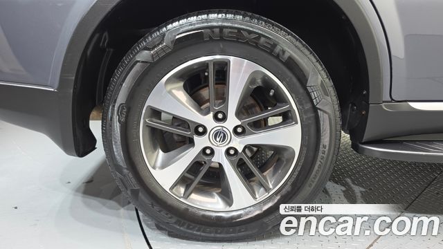 KG Mobility (SsangYong) Rexton W 2.2 4WD RX7 Luxury 2016 — фото 5