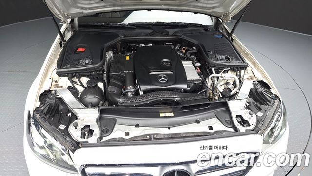 Mercedes-Benz E-Class (W213) E300 Avantgarde 2019 — фото 6