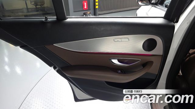 Mercedes-Benz E-Class (W213) E300 Avantgarde 2019 — фото 25