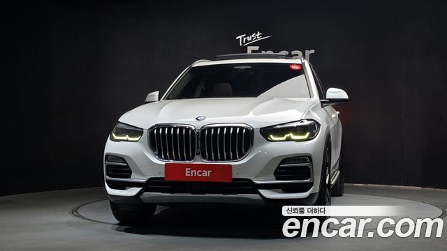 BMW X5 (G05) xDrive 45e xLine 2021 — фото 3