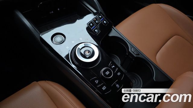 Kia Sportage (V) Gasoline 1.6 Turbo 2WD Nobleless Gravity 2024 — фото 9