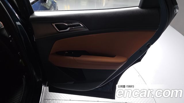 Kia Sportage (V) Gasoline 1.6 Turbo 2WD Nobleless Gravity 2024 — фото 25
