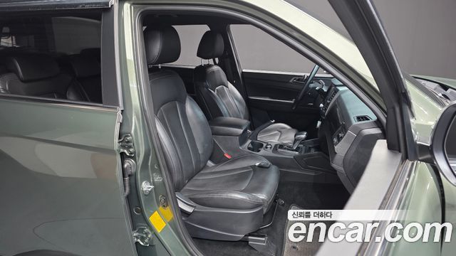 KG Mobility (SsangYong) Rexton Sports Diesel 2.2 4WD Prestige 2023 — фото 16