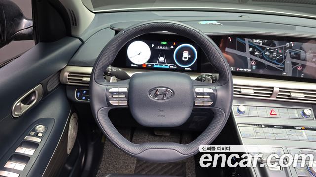 Hyundai Nexo Premium 2023 — фото 14