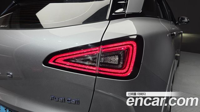 Hyundai Nexo Premium 2023 — фото 23