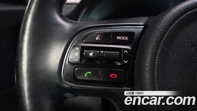 Kia Niro Noblesse 2017 — фото 29