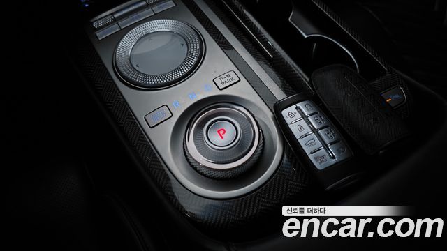 Genesis G80 (RG3) Gasoline 2.5 Turbo AWD 2022 — фото 9
