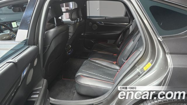 Genesis G80 (RG3) Gasoline 2.5 Turbo AWD 2022 — фото 15