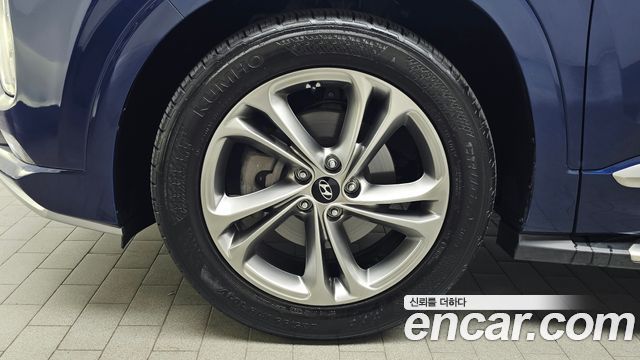 Hyundai Santa Fe (TM) Gasoline 2.0T 4WD Inspiration 2019 — фото 5