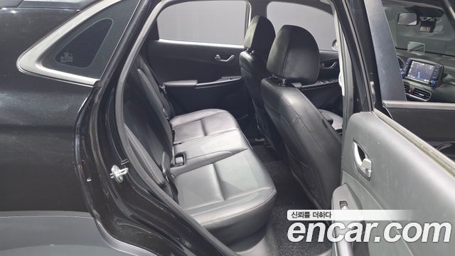 Hyundai Kona 1.6 Turbo 2WD Modern Art 2018 — фото 11
