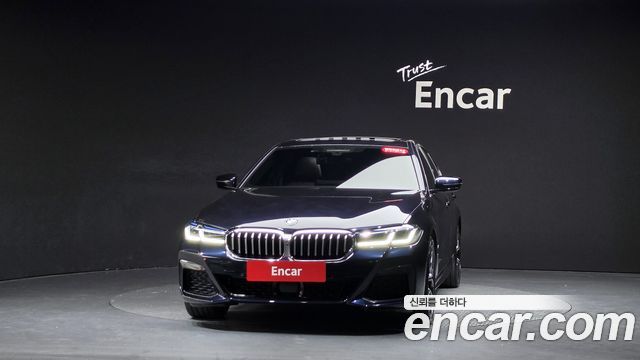 BMW 5 Series (G30) 530e M Sport 2021 — фото 3