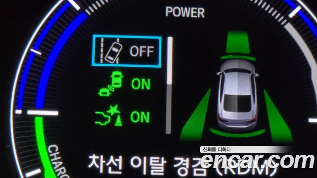 Honda Accord (X) 2.0 Hybrid Touring 2022 — фото 19