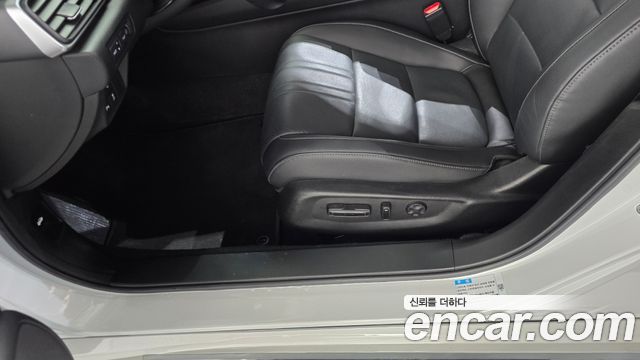 Honda Accord (X) 2.0 Hybrid Touring 2022 — фото 34