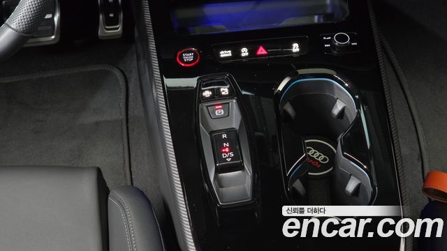 Audi A5 (B10) 40 TFSI Quattro S Line Black Edition 2025 — фото 9