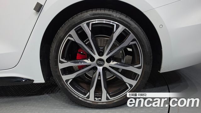 Audi A5 (B10) 40 TFSI Quattro S Line Black Edition 2025 — фото 27
