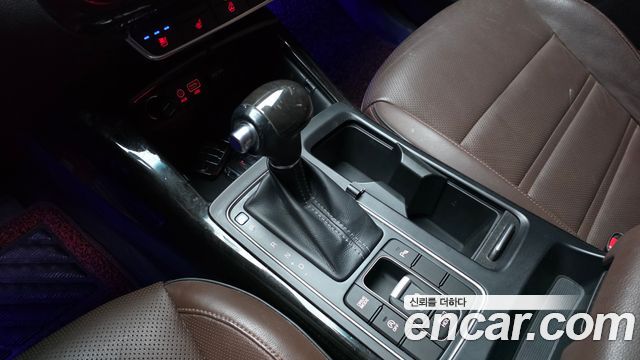 Kia Sorento Diesel 2.0 2WD Noblesse Special 2015 — фото 9