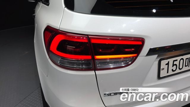 Kia Sorento Diesel 2.0 2WD Noblesse Special 2015 — фото 23