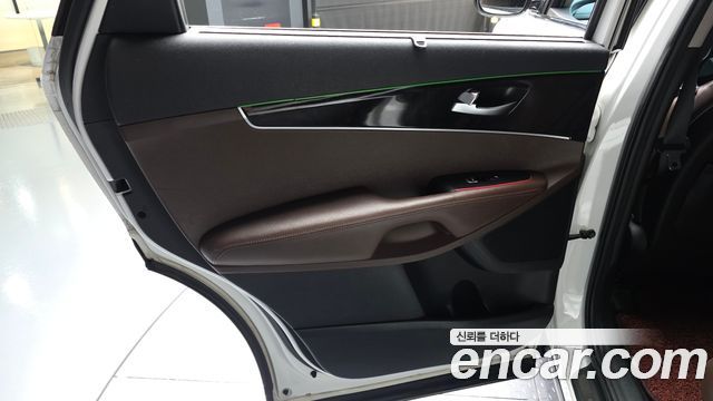 Kia Sorento Diesel 2.0 2WD Noblesse Special 2015 — фото 25