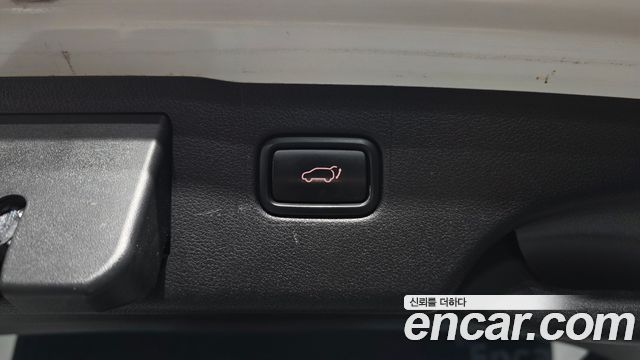 Kia Sorento Diesel 2.0 2WD Noblesse Special 2015 — фото 27