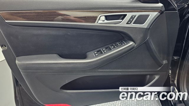 Genesis G80 3.3 GDI Luxury 2017 — фото 24