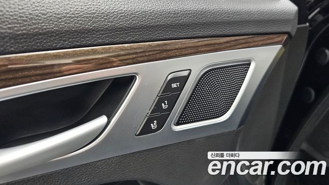 Genesis G80 3.3 GDI Luxury 2017 — фото 28
