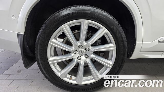 Volvo XC90 (II) D5 Inscription 2017 — фото 5