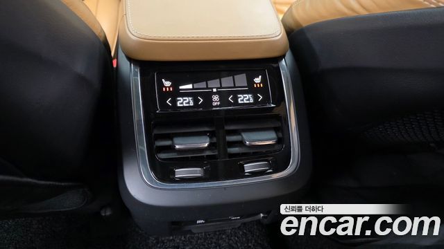 Volvo XC90 (II) D5 Inscription 2017 — фото 18