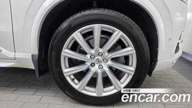 Volvo XC90 (II) D5 Inscription 2017 — фото 21