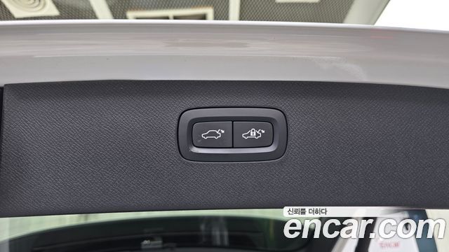 Volvo XC90 (II) D5 Inscription 2017 — фото 35