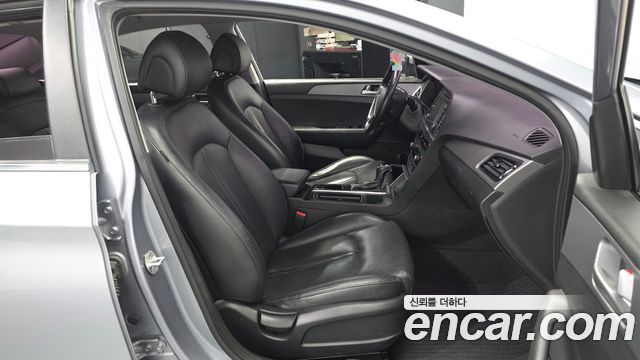 Hyundai Sonata (LF) LPI Premium 2017 — фото 11