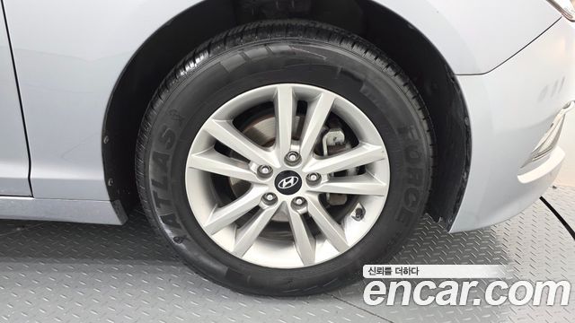 Hyundai Sonata (LF) LPI Premium 2017 — фото 21