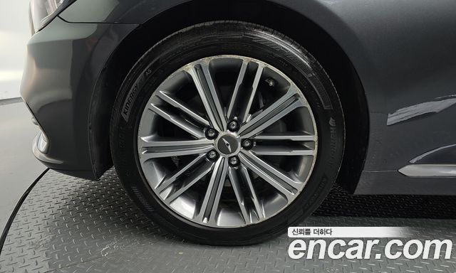 Genesis G80 3.3 GDI AWD Luxury 2018 — фото 5