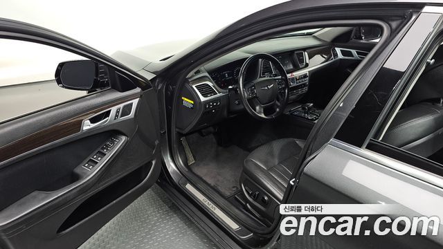 Genesis G80 3.3 GDI AWD Luxury 2018 — фото 10