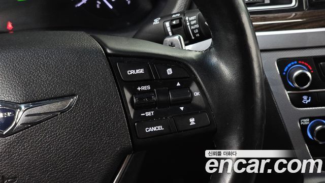 Genesis G80 3.3 GDI AWD Luxury 2018 — фото 18
