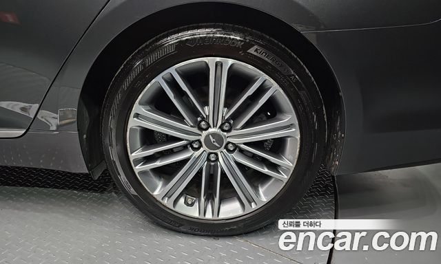 Genesis G80 3.3 GDI AWD Luxury 2018 — фото 21