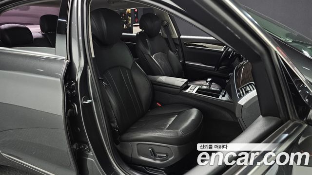 Genesis G80 3.3 GDI AWD Luxury 2018 — фото 26