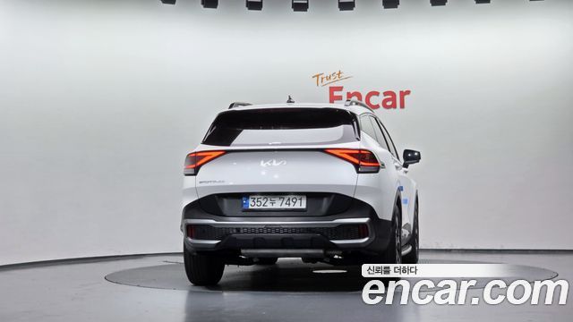 Kia Sportage (V) Gasoline 1.6 Turbo 2WD Signature Gravity 2022 — фото 4