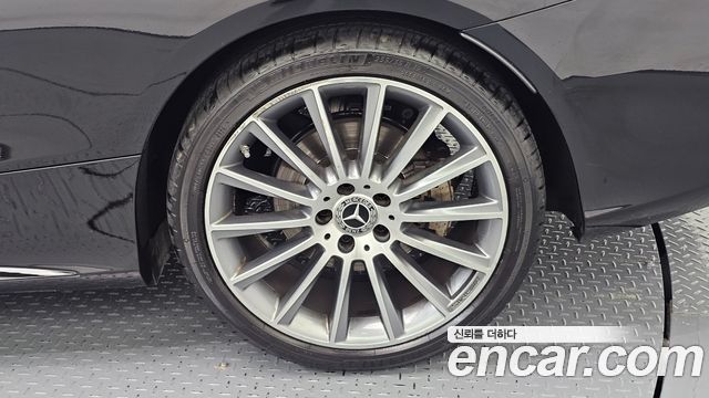 Mercedes-Benz C-Class (W205) C200 Coupe 2023 — фото 21