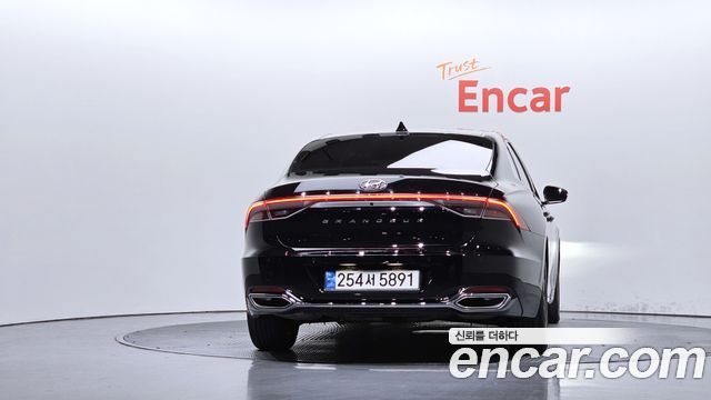 Hyundai Grandeur (IG) 2.5 Premium 2023 — фото 4