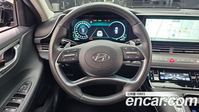 Hyundai Grandeur (IG) 2.5 Premium 2023 — фото 13