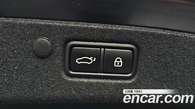 Hyundai Grandeur (IG) 2.5 Premium 2023 — фото 20