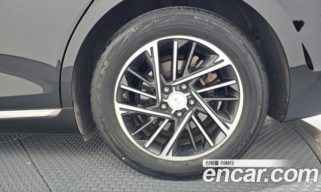 Hyundai Grandeur (IG) 2.5 Premium 2023 — фото 21