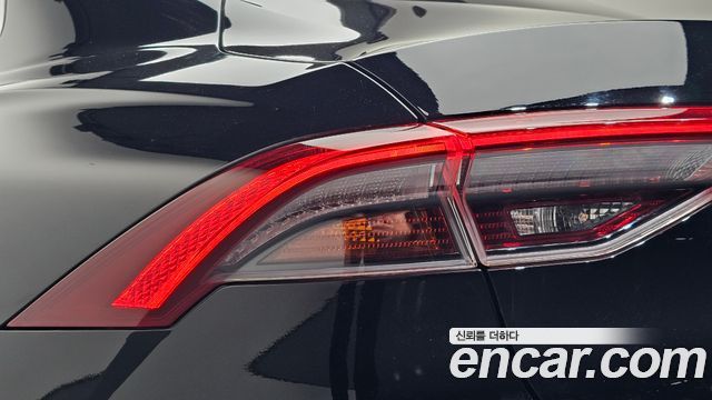 Hyundai Grandeur (IG) 2.5 Premium 2023 — фото 23