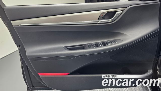 Hyundai Grandeur (IG) 2.5 Premium 2023 — фото 24