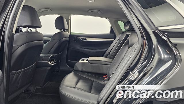 Hyundai Grandeur (IG) 2.5 Premium 2023 — фото 26