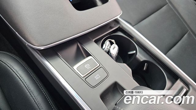 Hyundai Grandeur (IG) 2.5 Premium 2023 — фото 30