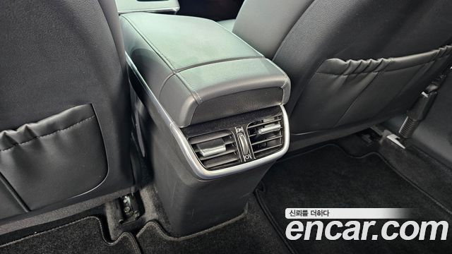 Hyundai Grandeur (IG) 2.5 Premium 2023 — фото 33