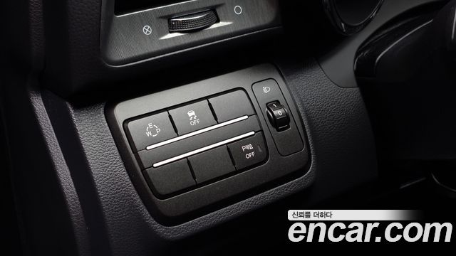 KG Mobility (SsangYong) Tivoli Armor LX 2WD 2018 — фото 29
