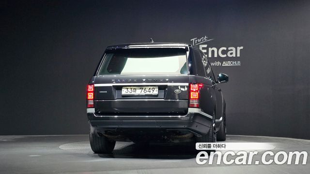 Land Rover Range Rover (IV) 5.0 SC AB LWB 2017 — фото 4